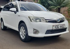 Toyota Corolla Fielder 2014 White