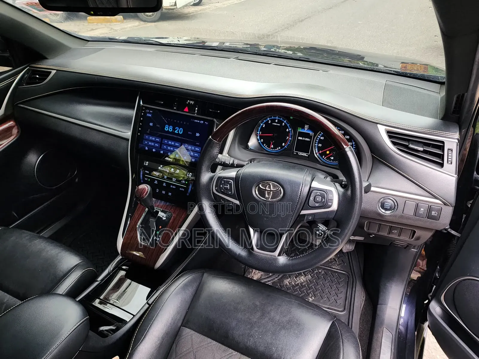 Toyota Harrier 2017 Purple