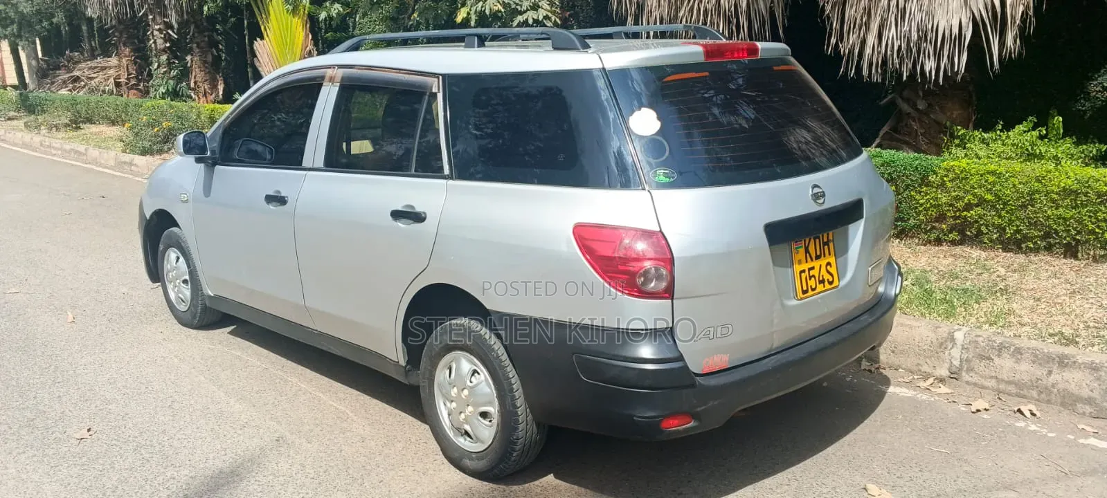 Nissan Advan 2014 Silver