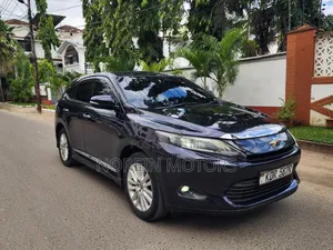 Toyota Harrier 2017 Purple