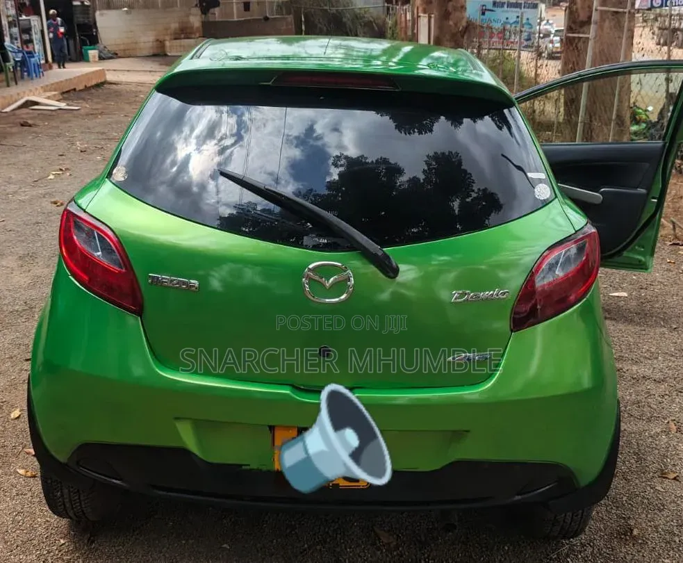 Mazda Demio 2014 Green