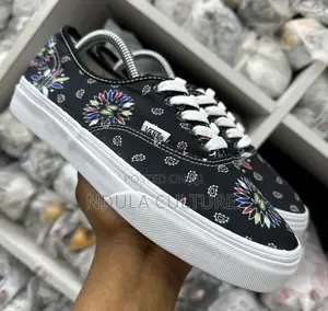 Vans Multicolor Sneakers