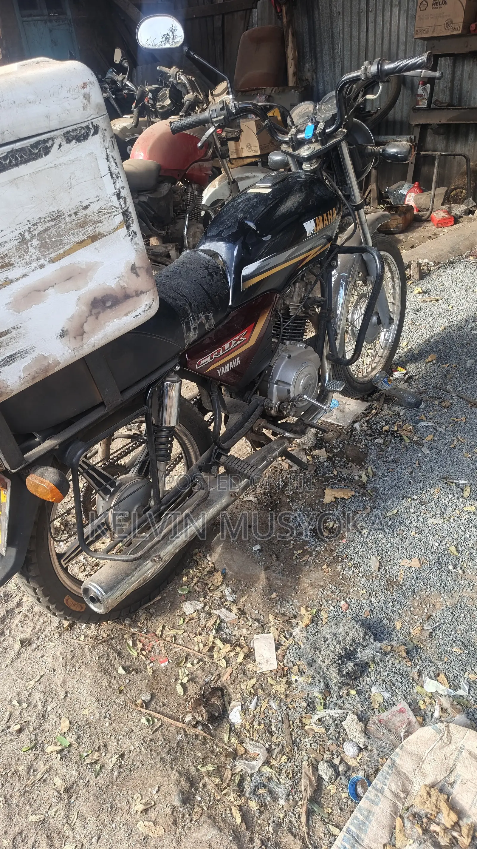 Yamaha Crux 2014 Brown
