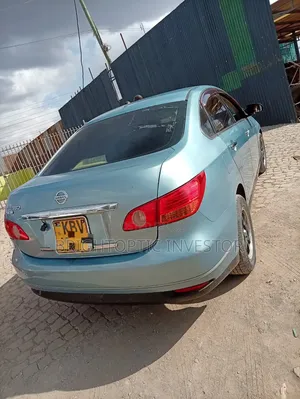 Nissan Bluebird 2008 Blue