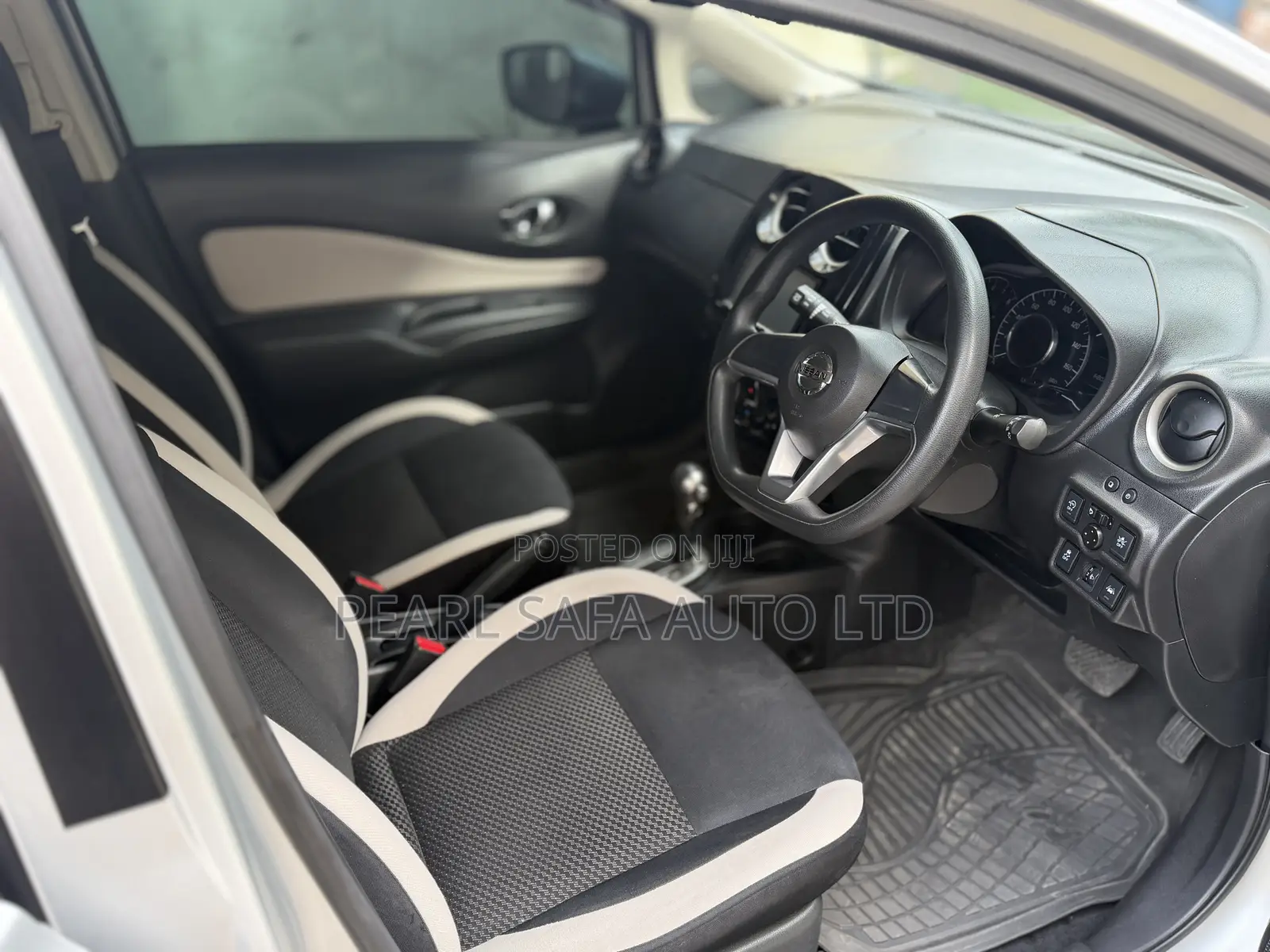 Nissan Note 2018 Silver