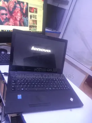 Laptop Lenovo 6GB Intel Core i3 HDD 1T