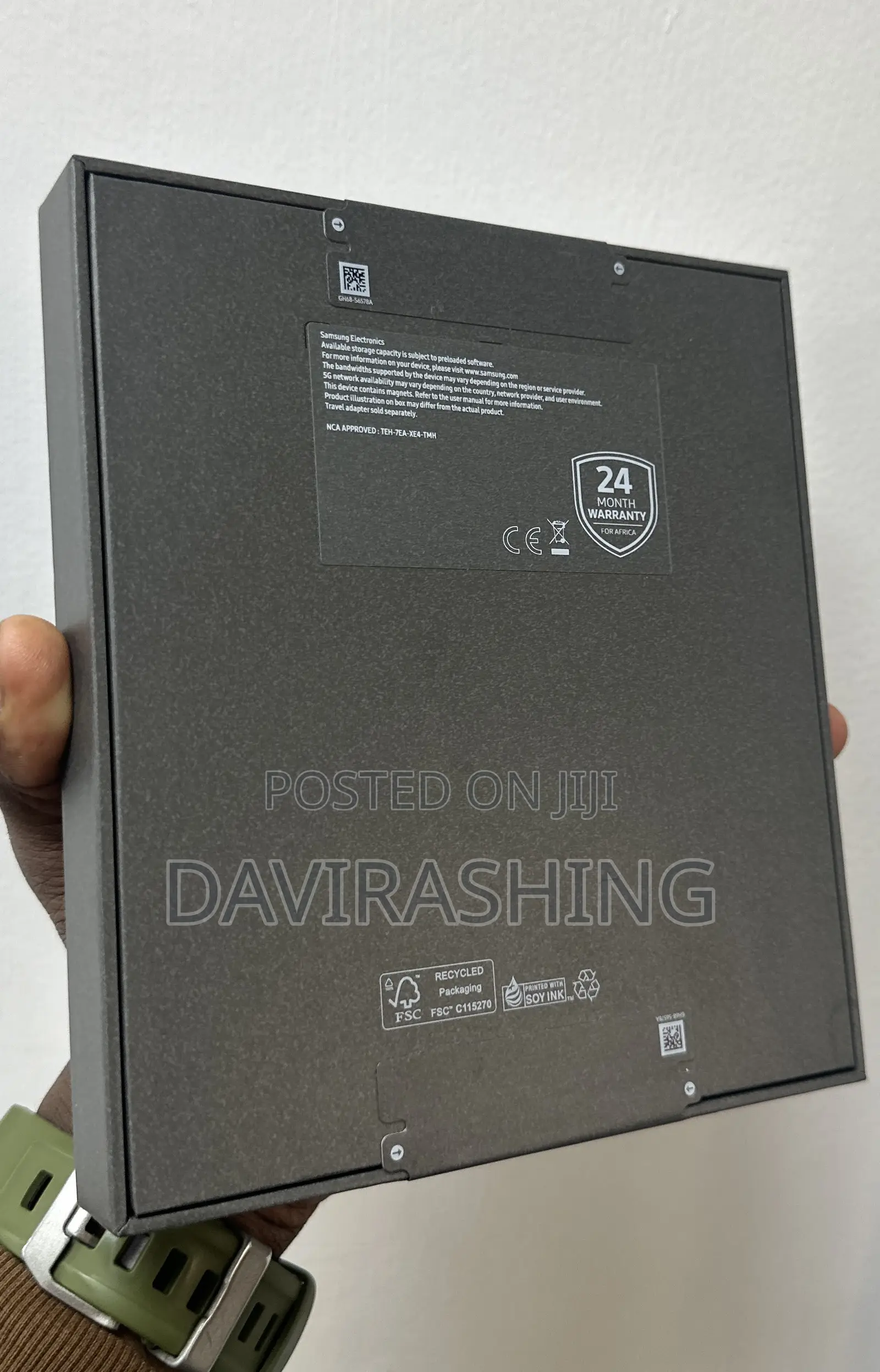 New Samsung Galaxy Folder 8 GB Black