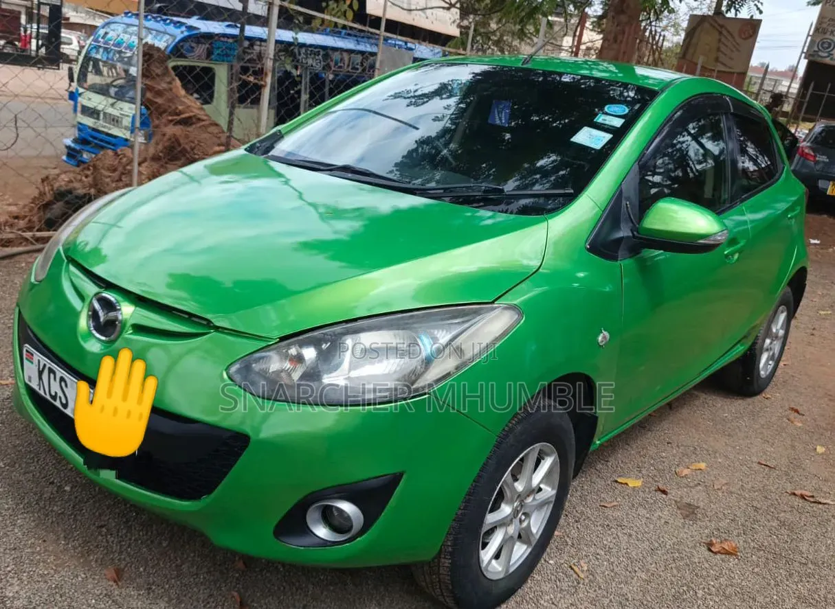 Mazda Demio 2014 Green