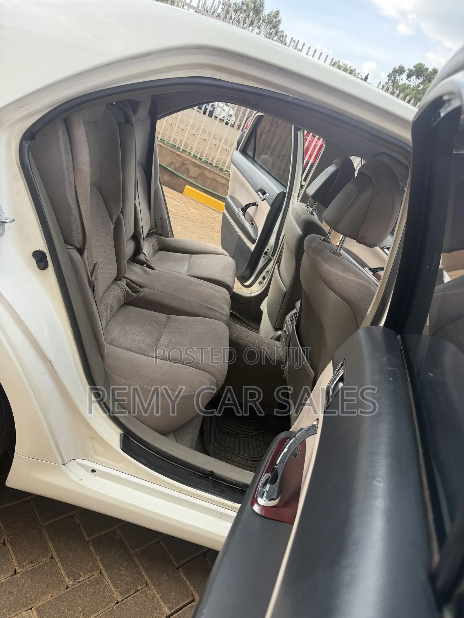 Toyota Mark X 2006 White