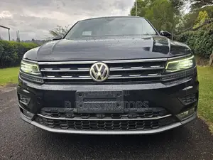 Volkswagen Tiguan 2019 Black