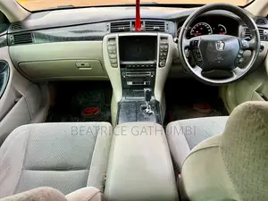 Toyota Crown 2007 Gray
