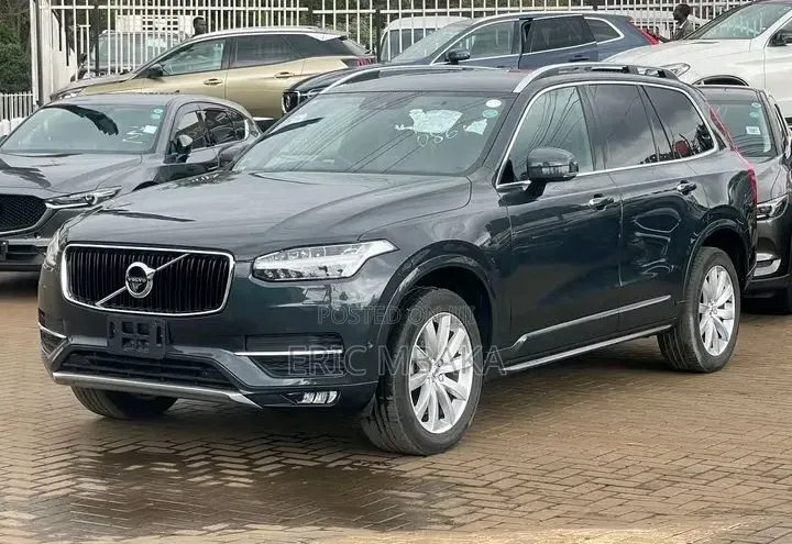 Volvo XC90 2019 Blue