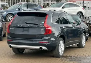 Volvo XC90 2019 Blue