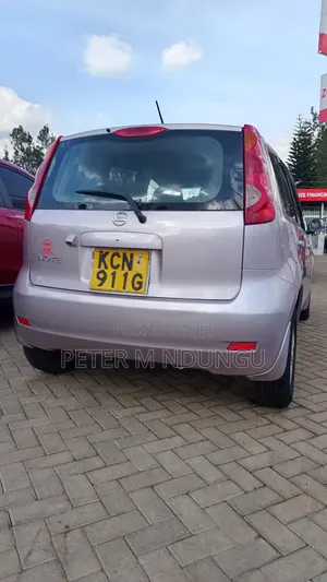 Nissan Note 2010 Purple