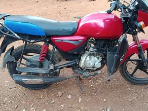 Bajaj Boxer 2019 Red