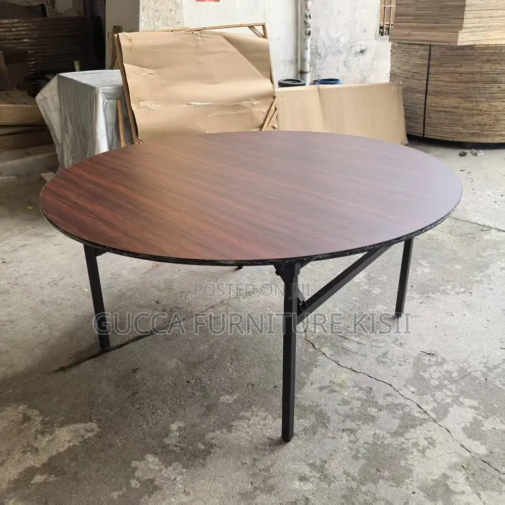 Customized Circular Round Table With 4 Folding Legs