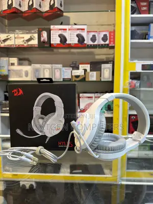 RedDragon H260-W 3.5mm White Hylas Gaming Headset With RGB and Mic
