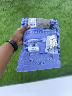 Elegant Straight Jeans Available Now
