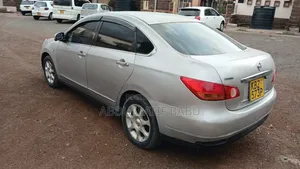 Nissan Bluebird 2005 Silver