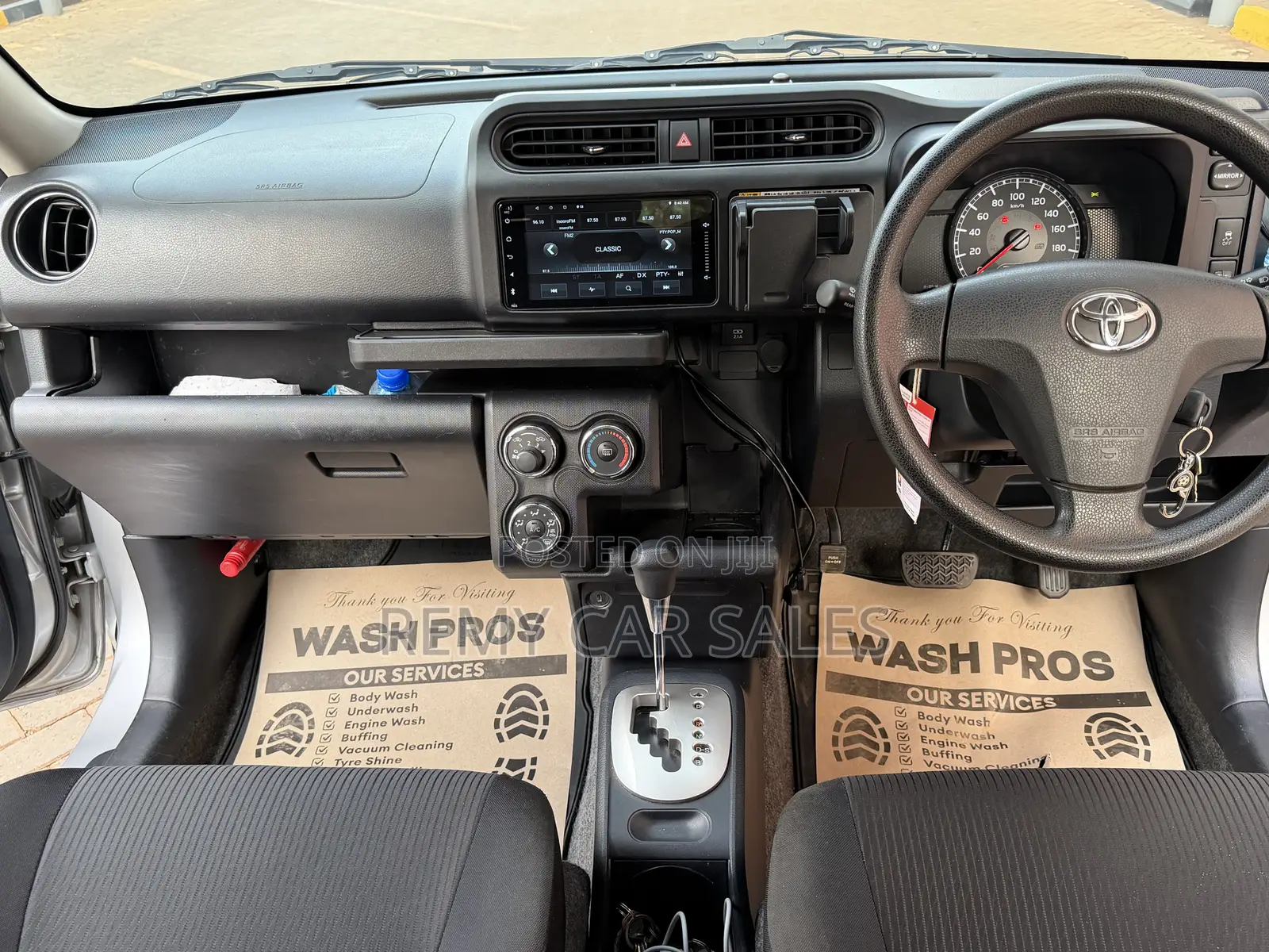 Toyota Probox 2020 Silver