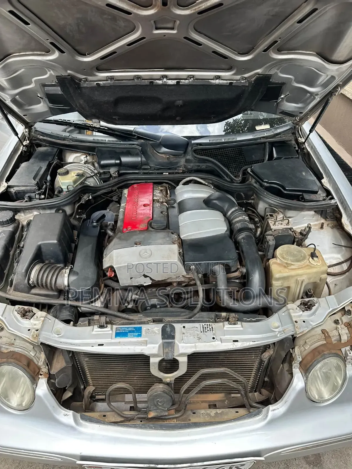 Mercedes-Benz E200 2000 Silver