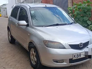 Mazda Demio 2006 Silver
