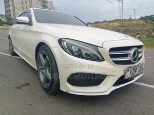 Mercedes-Benz C180 2016 White