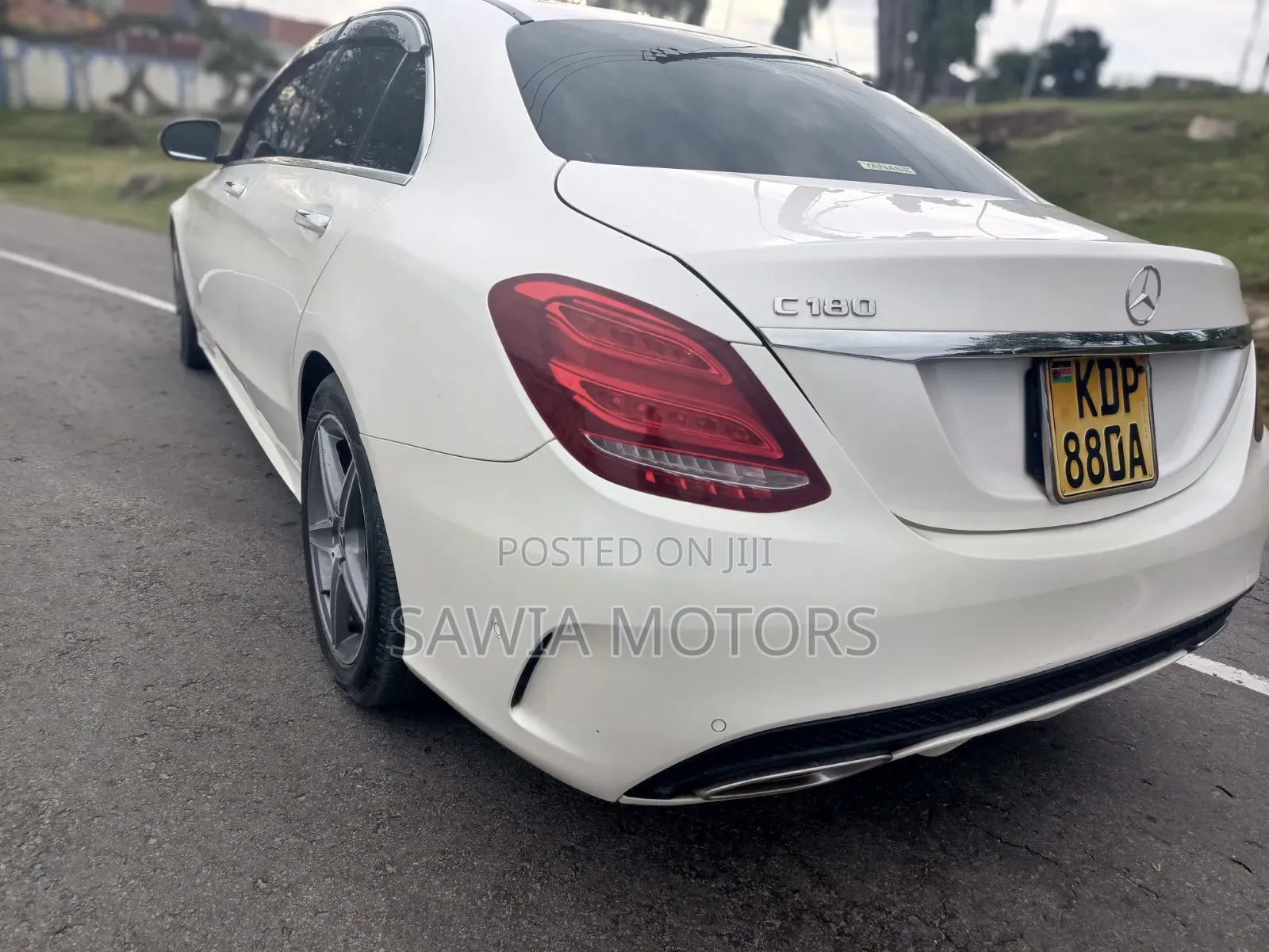 Mercedes-Benz C180 2016 White