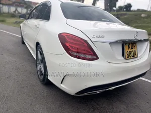Mercedes-Benz C180 2016 White