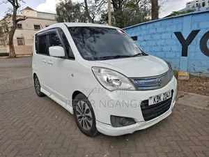 Suzuki Solio X 2015 White