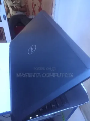 Laptop Dell Latitude E5530 4GB Intel Core i5 HDD 250GB