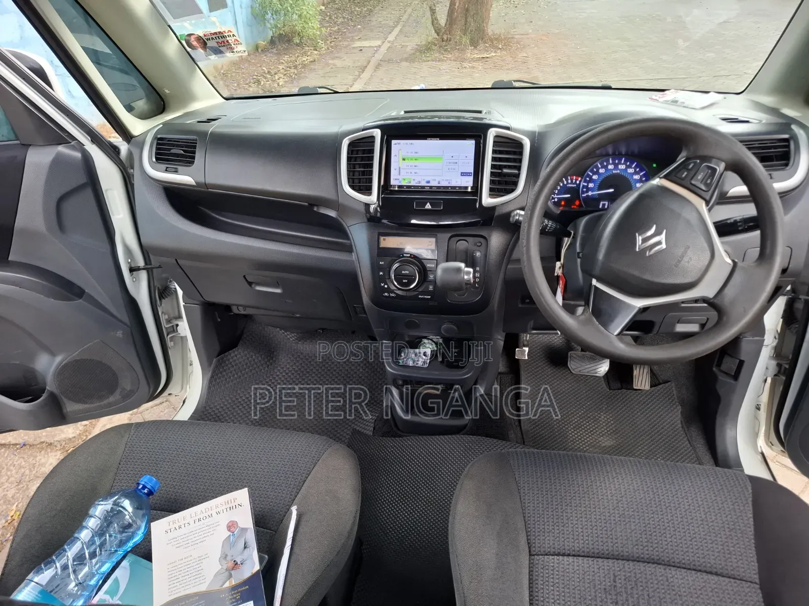 Suzuki Solio X 2015 White
