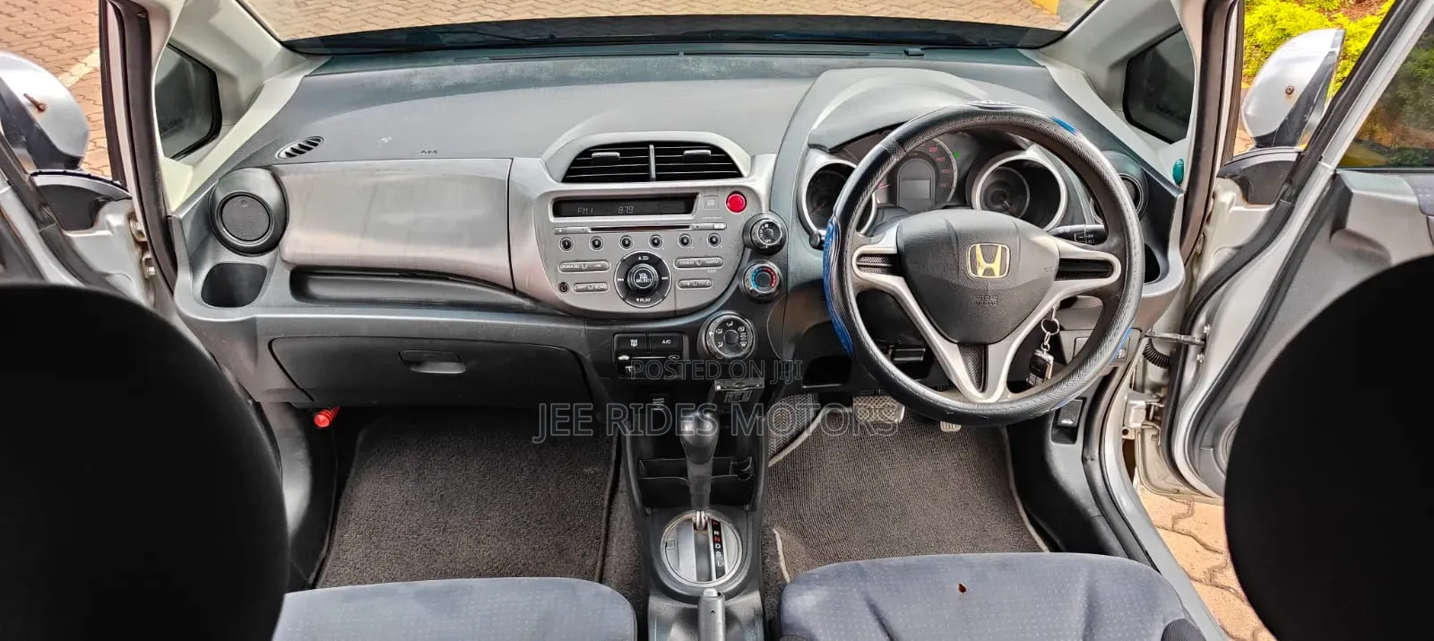 Honda Fit 2010 Silver