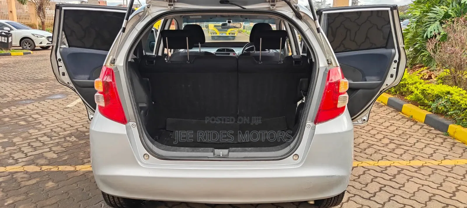 Honda Fit 2010 Silver