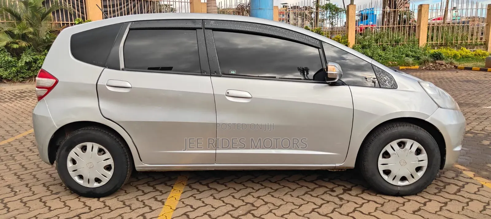 Honda Fit 2010 Silver