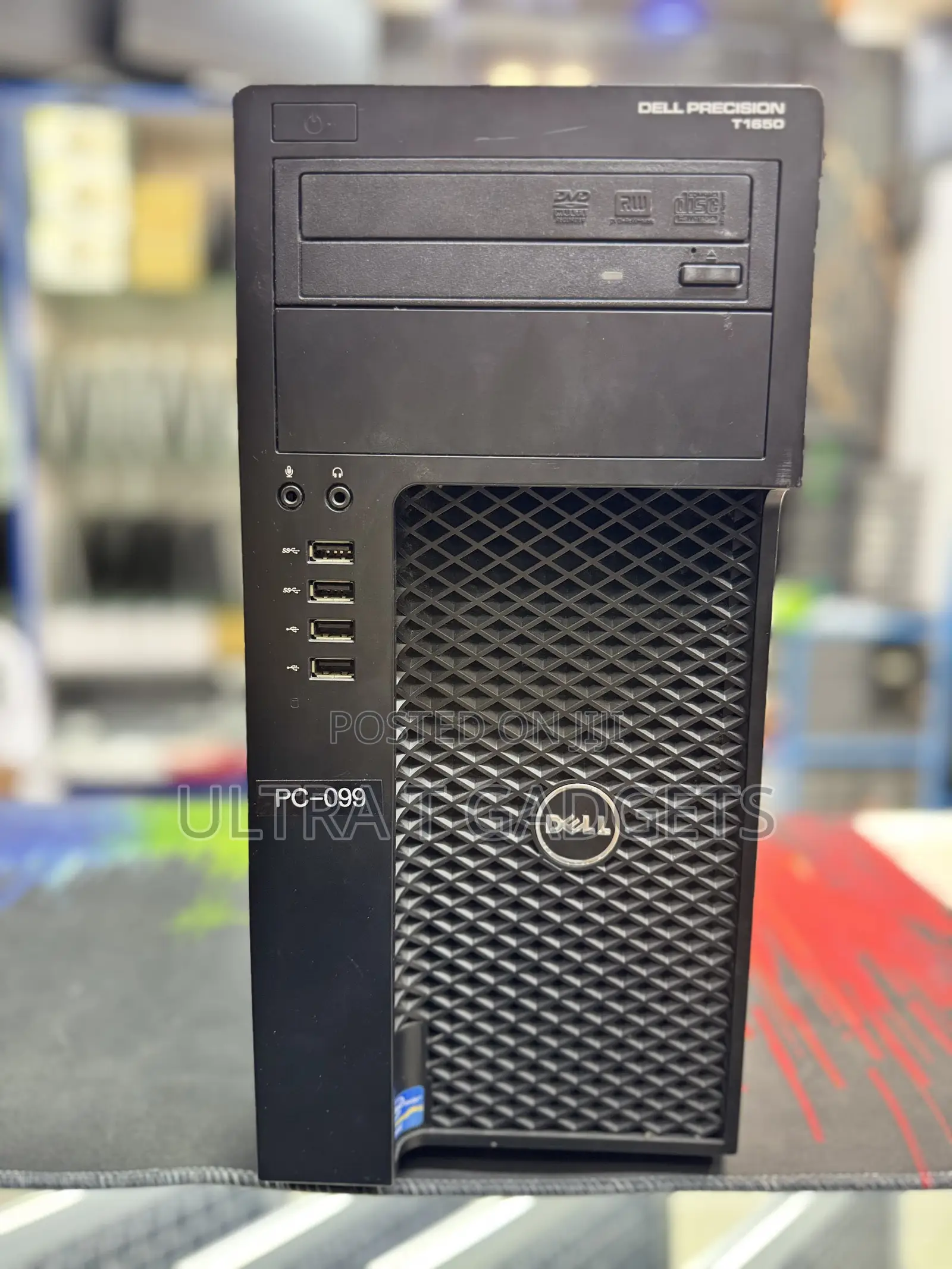 Desktop Computer Dell 16GB Intel Xeon SSD 256GB