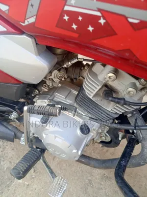 TVS HLX 125 2025 Red