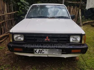 Mitsubishi L200 2003 White