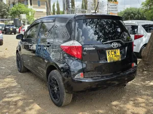 Toyota Ractis 2011 Black