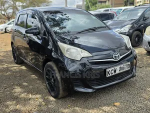 Toyota Ractis 2011 Black