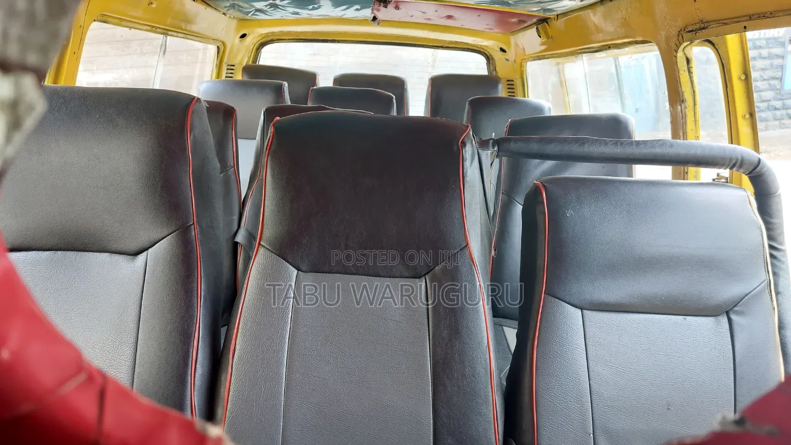 Toyota HiAce 2002 Blue