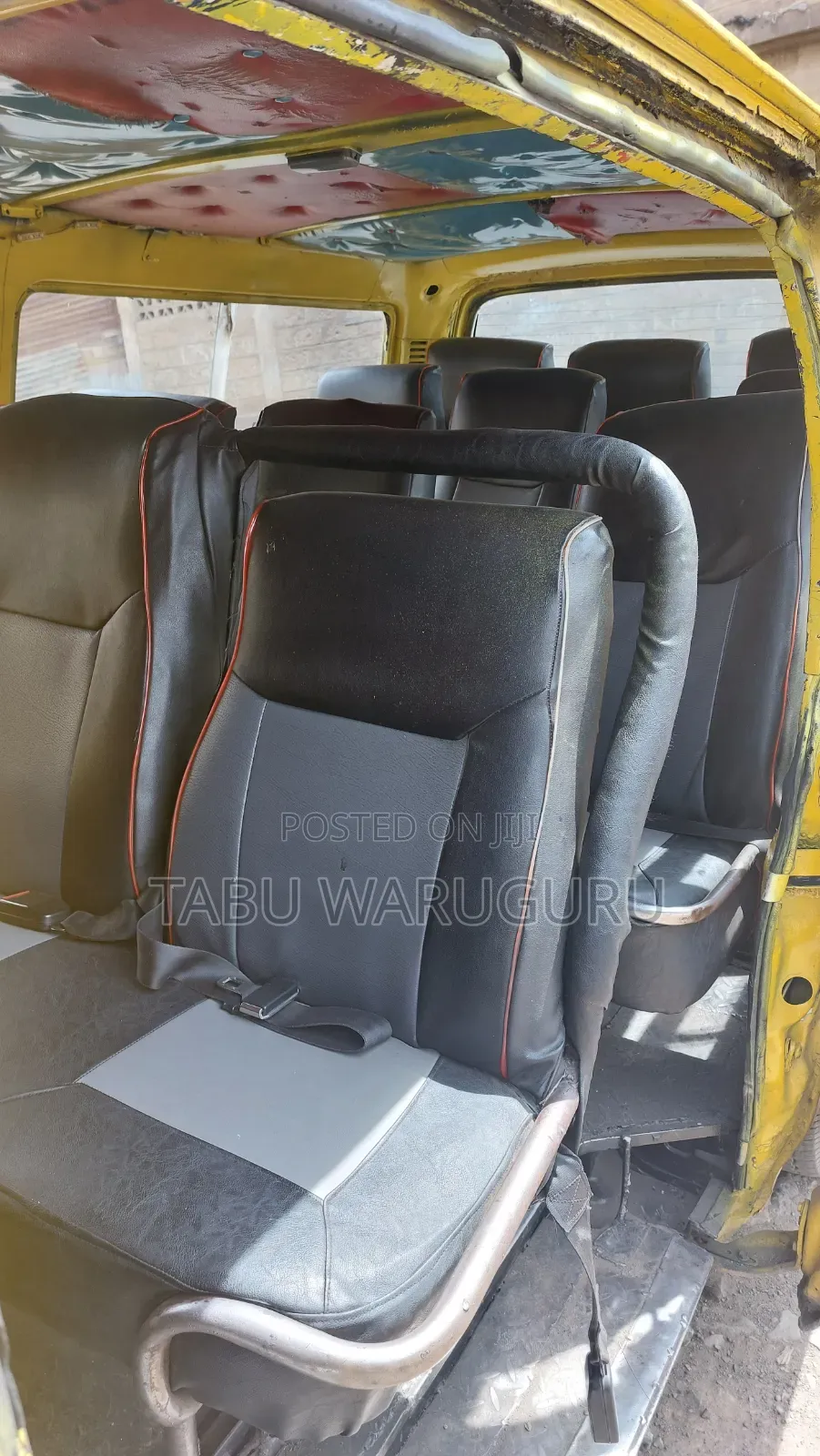 Toyota HiAce 2002 Blue