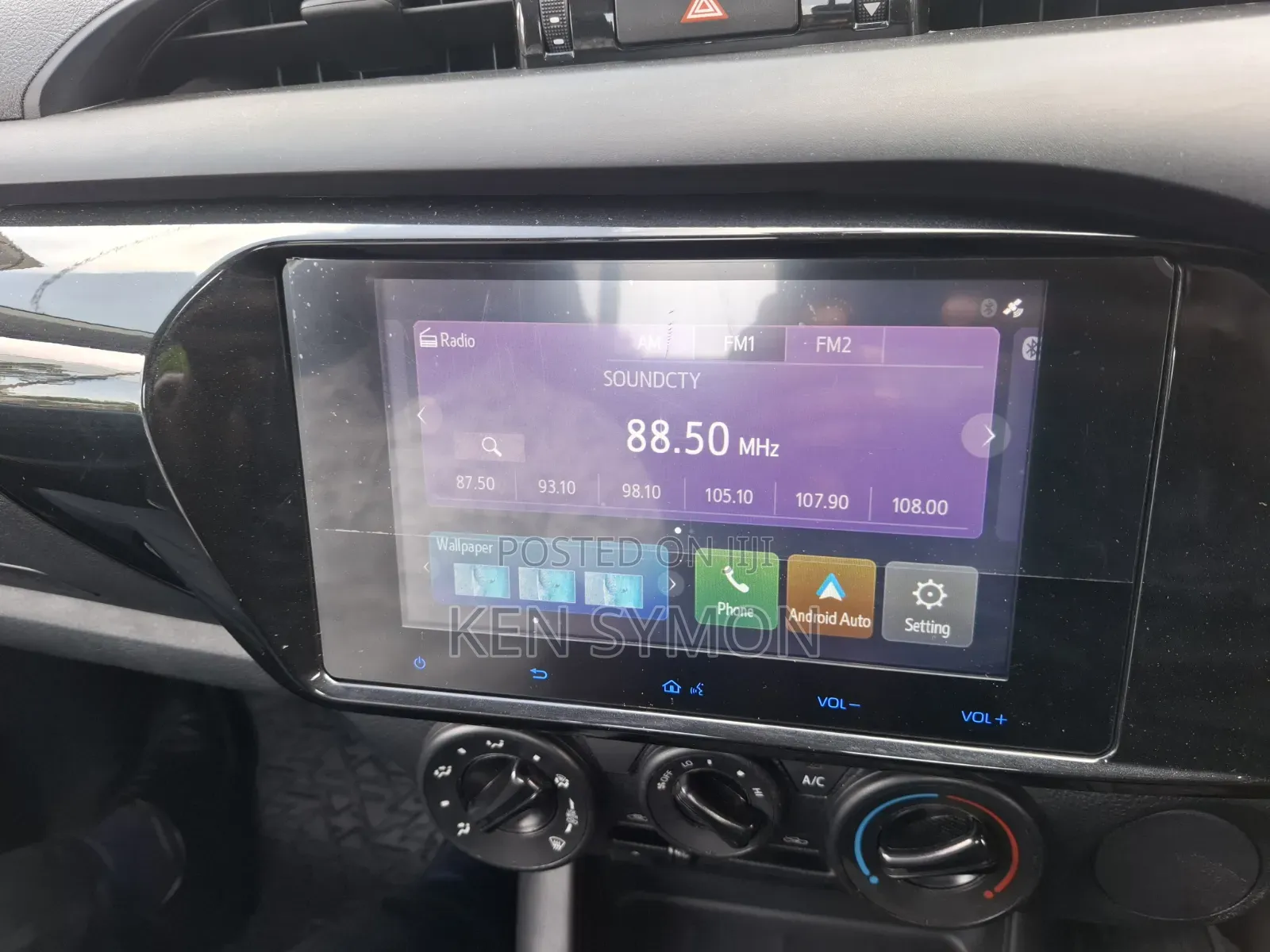 Toyota Hilux 2025 Gray
