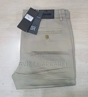 Break Rules Soft Khaki