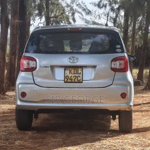 Toyota Passo 2017 Silver