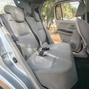 Toyota Passo 2017 Silver