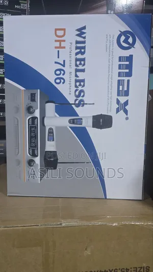 Omax 766 Microphone