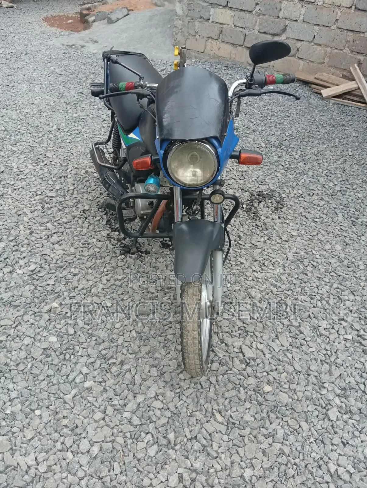 Honda CB 2016 Blue