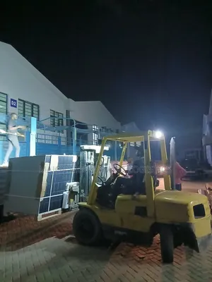 Expert Forklift Loading Services