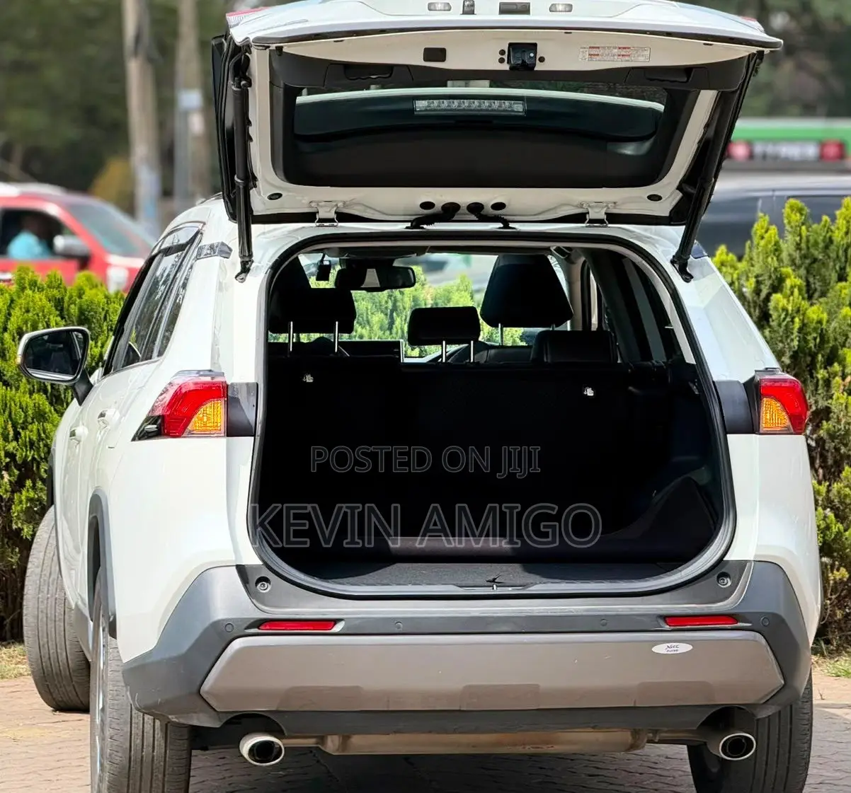 Toyota RAV4 2020 White
